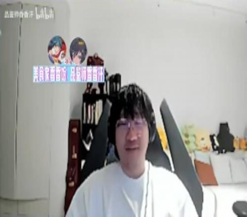 宁吃瓜香克斯：确实逆天，今晚会不会有人线下去趴他