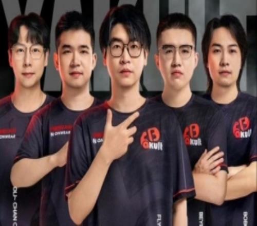 YB经理：压力有点大时间太赶了队伍拿到签证之后V社才官宣的