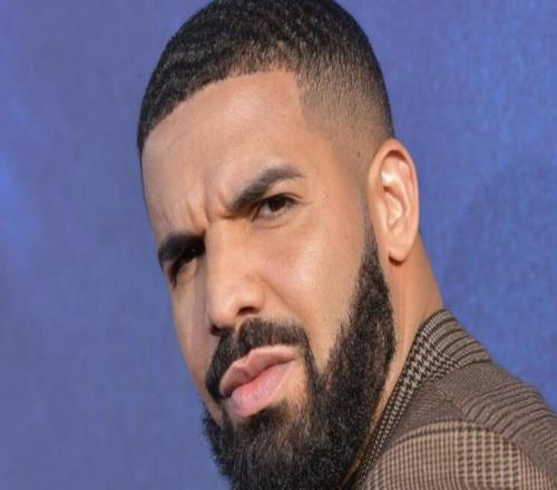 业界明灯Drake花费30万美元押注辛纳美网夺冠