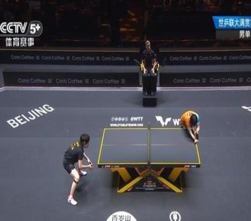 王楚钦晋级WTT中国大满贯男单半决赛