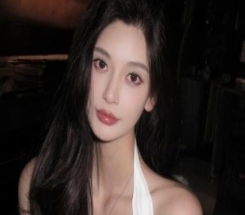 iG老板王思聪INS开撕“小仙女”：是个包周20W的ww当婊子莫立牌坊