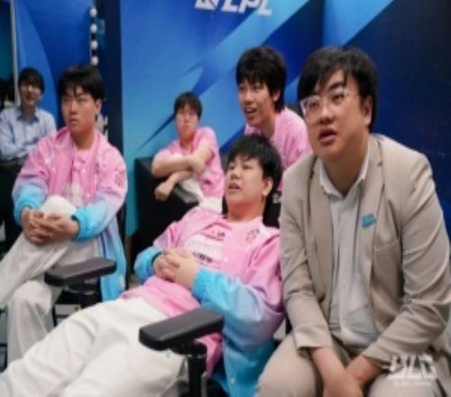 蜜月期又续上了！Shad0w加入后与BLG拿下六连胜