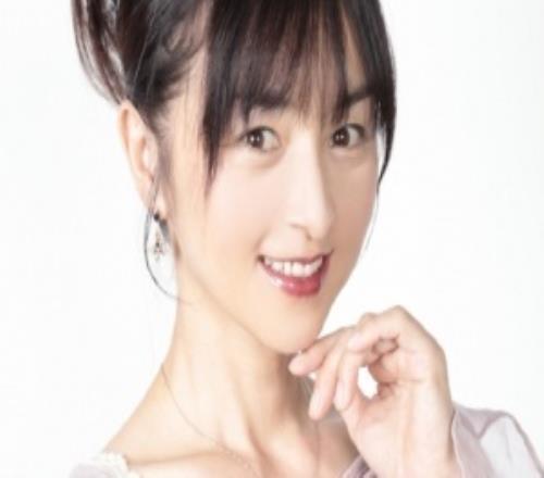 日本声优樱井智离世，配音的代表角色有《宝可梦》竹兰《超时空要塞7》米莲吉纳斯