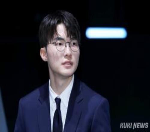 Faker：我重新定义了失败不再感到沮丧失败成为了我成长的动力