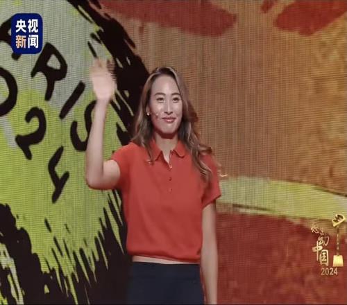 五星红旗下的孤勇者：郑钦文获颁感动中国年度人物