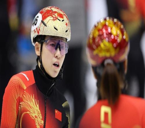 米兰冬奥会将至！中国短道速滑队以接力为核心、多点冲牌