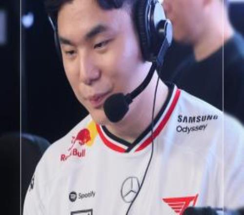 T1官方：我们与'Rather'申亨燮监督的合约已经终止