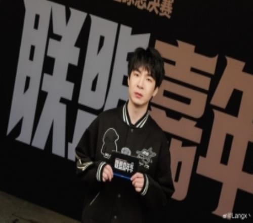 Langx分享英雄联盟嘉年华表演赛照片：