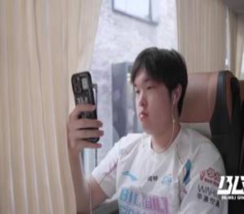 Bin粉丝为Bin求的签：工作不顺，小人作梗，业障所致，忏悔消业