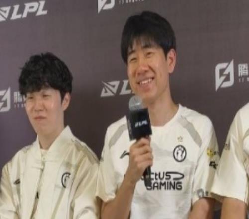 GALA：没想能再次拿五杀就是很感谢队友们让五杀