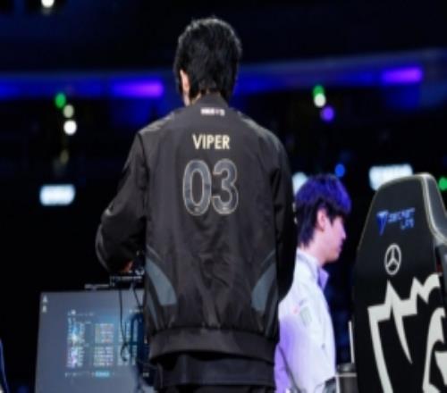 Joker吐槽：BLG要怎么一边力保ELK一边争夺Viper啊双AD是吧