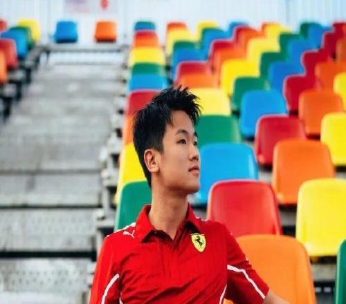 法拉利一二带回！