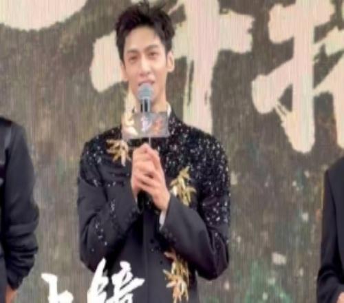 罗云熙：如果有机会肯定愿意看S15决赛的就看到时候的工作安排！